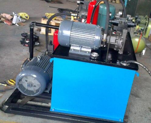 <a href=http://www.mola-solar-systems.com/news_article?news_id=108>液壓設(shè)備</a>